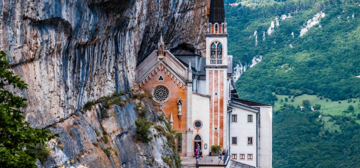 Madonna della Corona Madonna della Corona